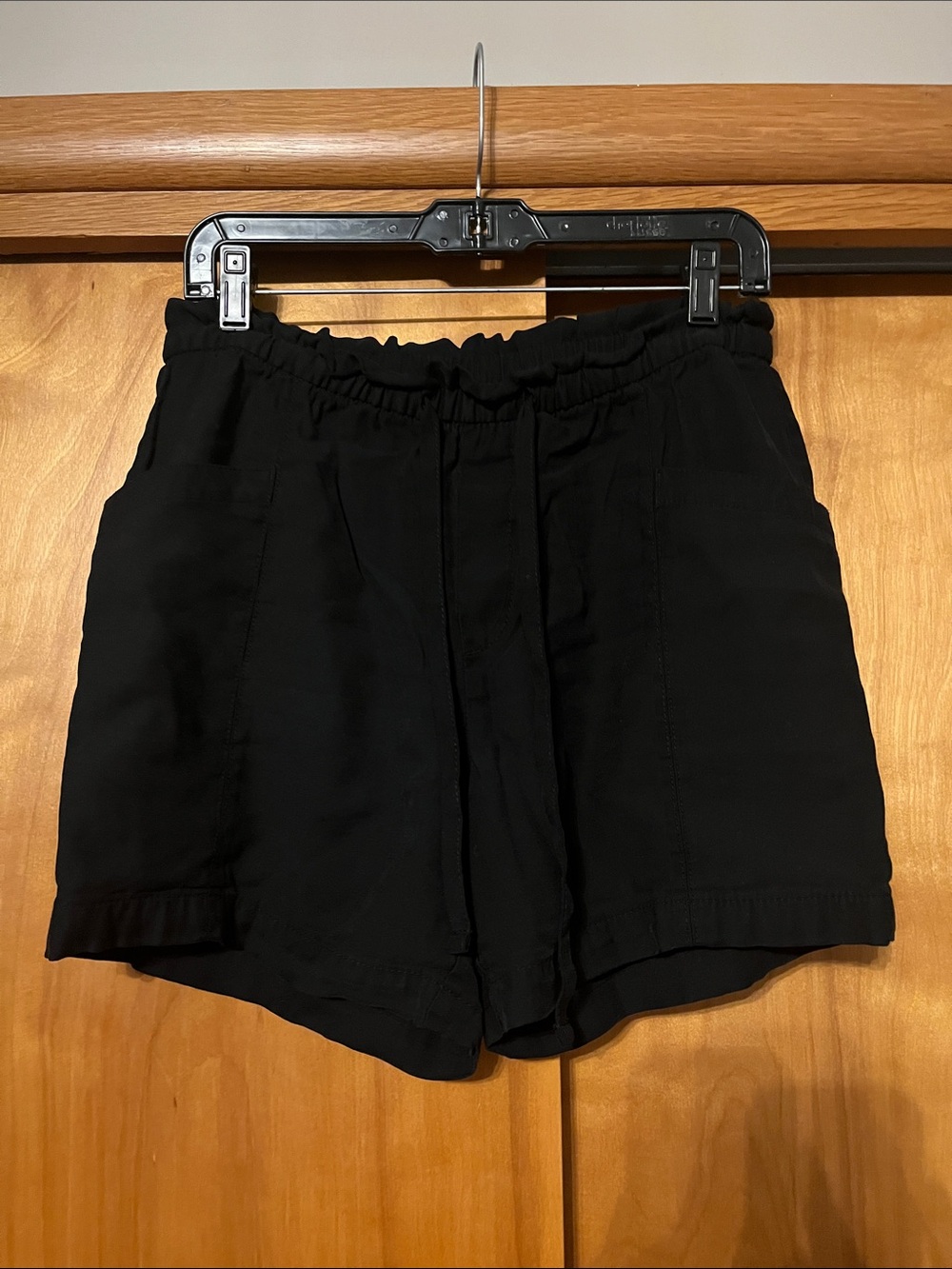 Old Navy Black Women's Elastic-Waist Casual Shorts